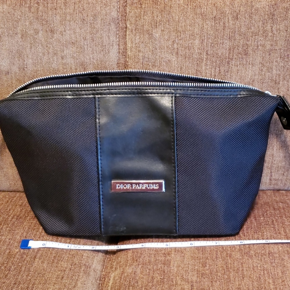 Cosmetics bag
